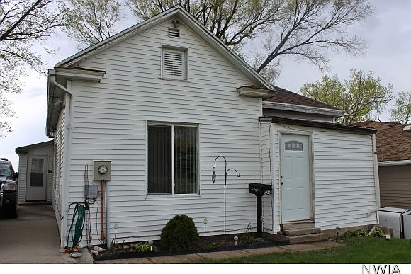 1st image of 308 W 1st St
