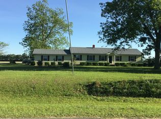 5635 Mora Rd, Willacoochee, GA 31650