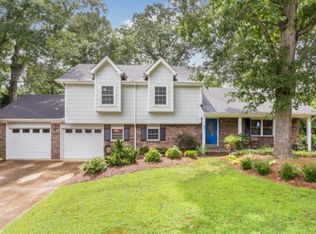 6421 Harbor Master Dr, Hixson, TN 37343