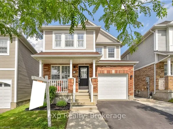 12 Griffiths Ave, Cambridge, ON N1P 1J7