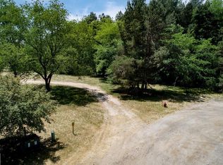 1 Murphy St, Coleman, MI 48618