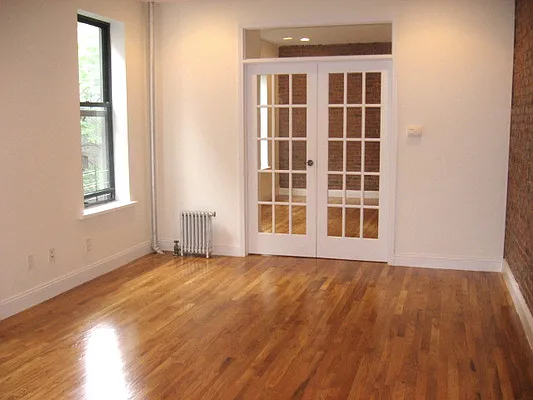 Rented by PMG Real Estate  | media 45