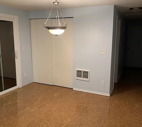 5th image of 111 E Marion St #111