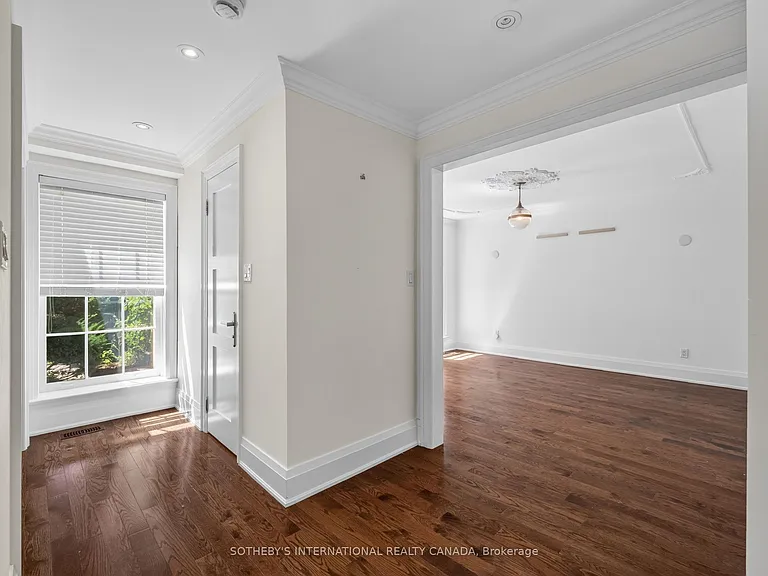 56 Edgehill Rd — Photo 6