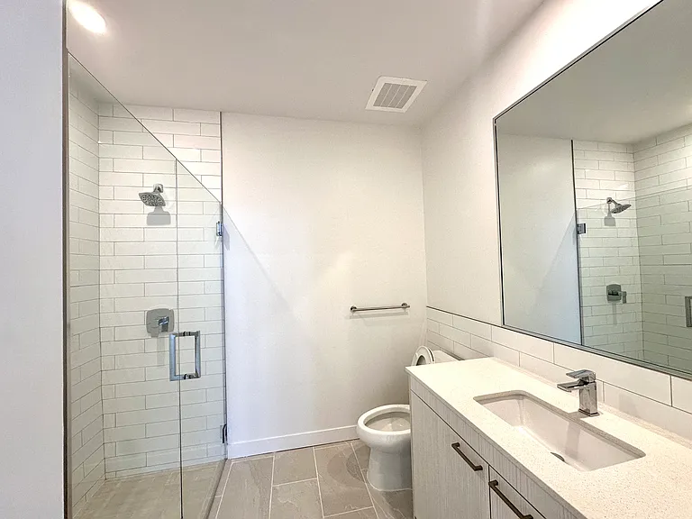 161 NE 23rd St #B1 — Photo 7