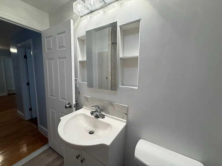 23 Myrtle St #2 — Photo 8