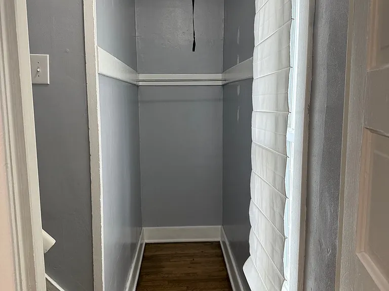 326 Logan St — Photo 13
