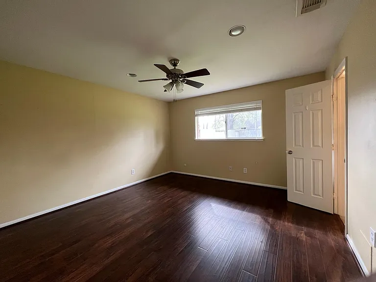 9619 Beverlyhill St — Photo 10