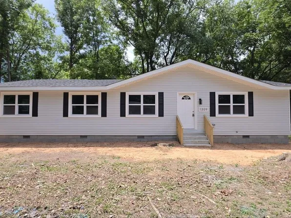 1309 Stamps St, Jacksonville, AR 72076
