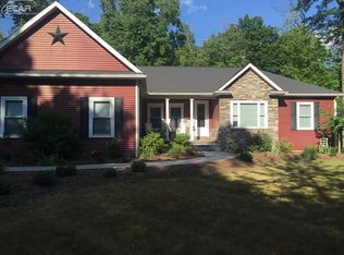 15291 Murray Rd, Byron, MI 48418