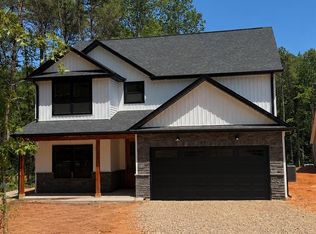 305 Lake Farm Dr, Salisbury, NC 28146