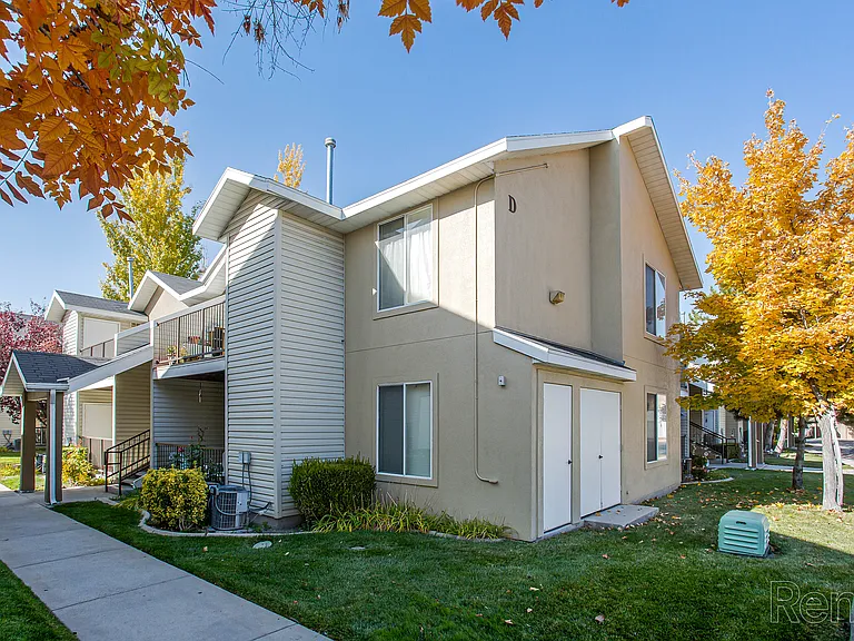 Victoria Woods (55+ Community) — Photo 16