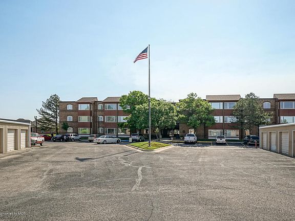 2nd image of 9 Hospital Dr APT 218