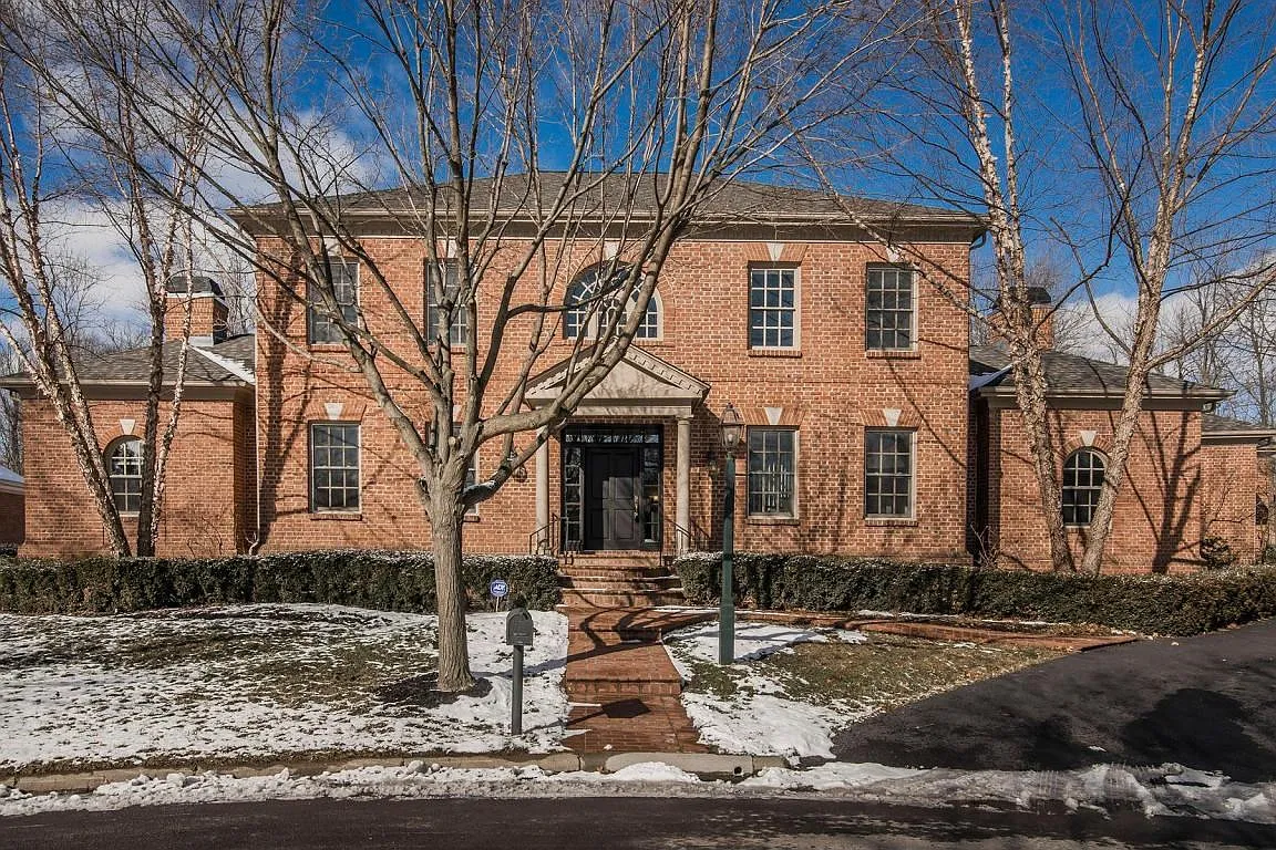 4393 Biltmore Ct photo 1