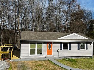 800 Ivory Rd, Athens, TN 37303