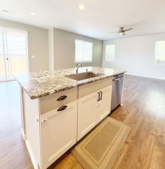 4314 Andasio Loop SE — Photo 12