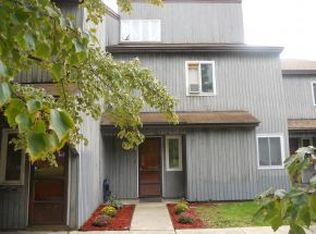 59 Otterside Ct, Middlebury, VT 05753