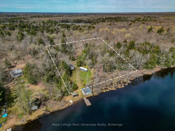 26 W Mallard Rd, Seguin, ON P2A 2W8