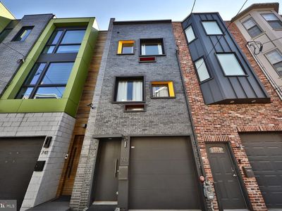 743 S Chadwick St, Philadelphia, PA, 19146