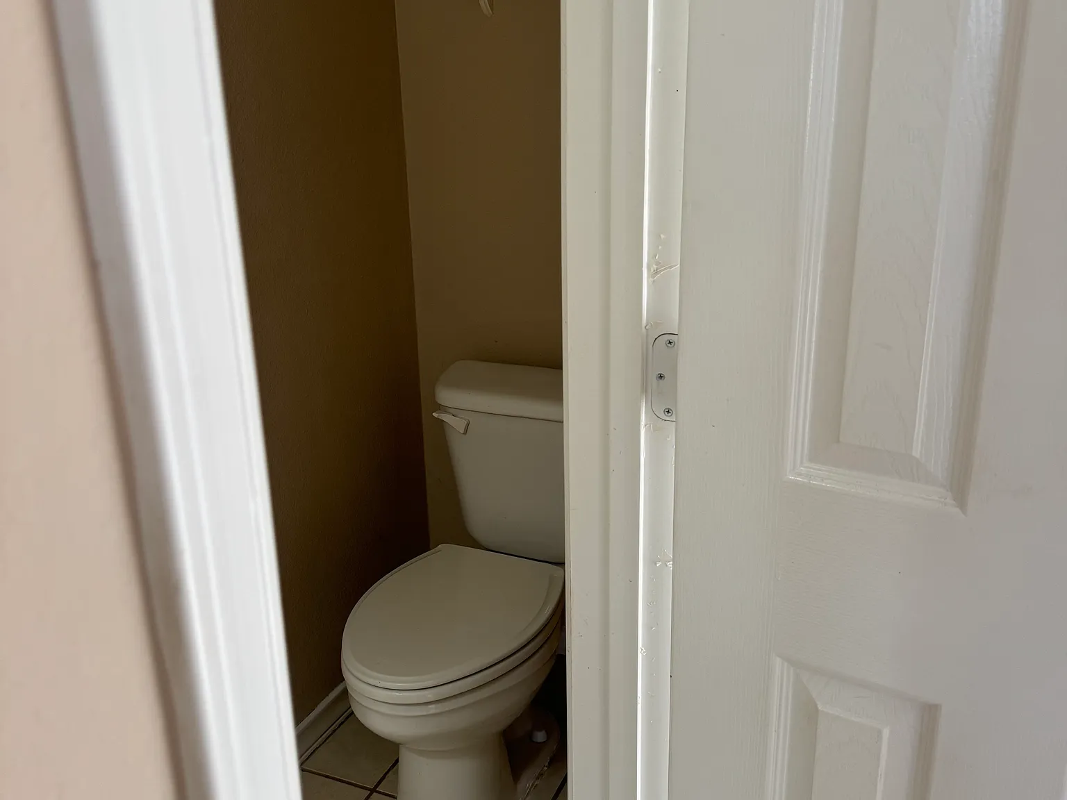 3 bed, 2.5 bath, 1621 sqft, $2,000 — Photo 3