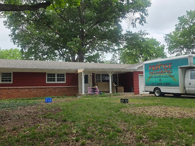 2253 S Florence Ave — Photo 1