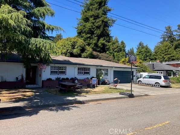 1905 Russ St, Eureka, CA 95501