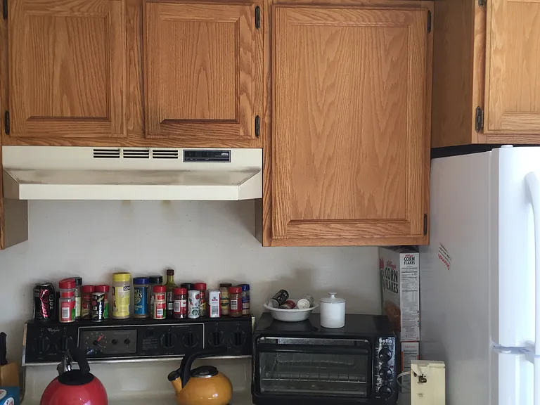 12 Hammond St — Photo 11