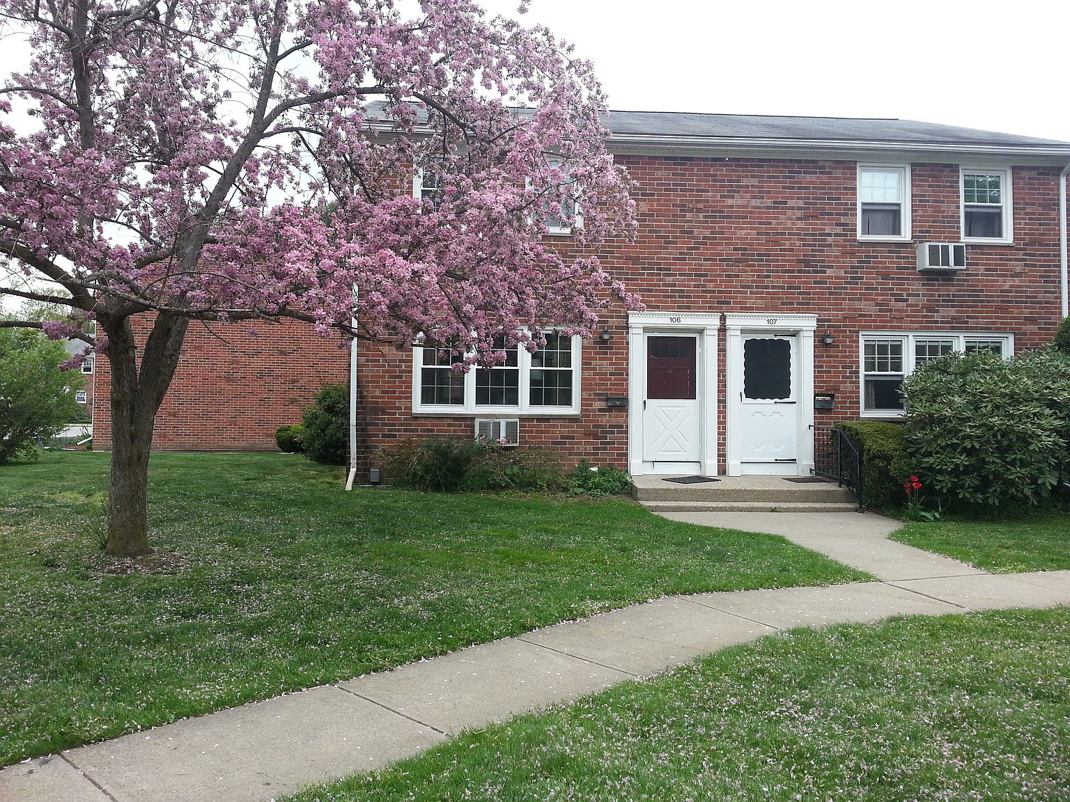 106 Hadley Village Rd, South Hadley, MA 01075 Zillow