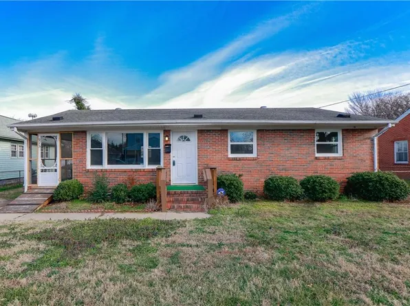 915 Langley Ave, Hampton, VA 23669