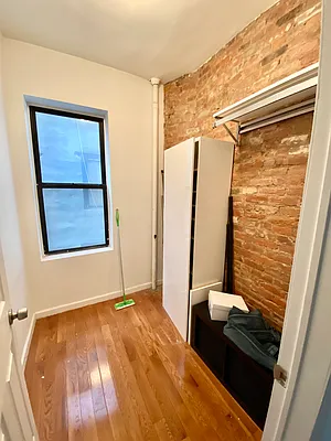 Rented by Compass | media 16