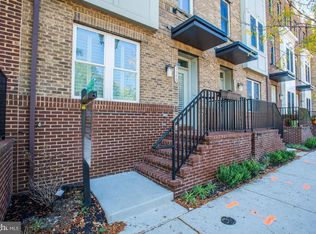 1140 S Glebe Rd, Arlington, VA 22204