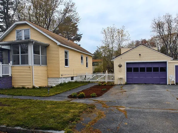 62 Dorset Street, Portland, ME 04102