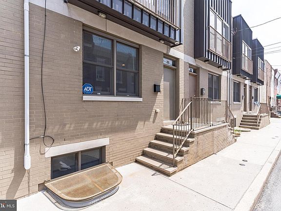 3rd image of 339 Cantrell St