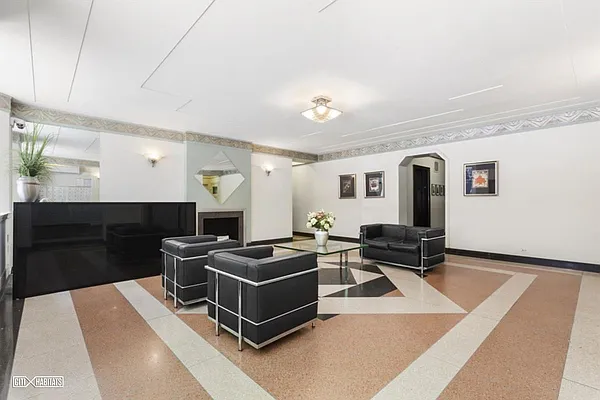 Sold by Corcoran | media 16