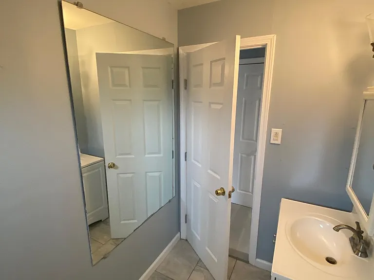 3189 Vogel Rd — Photo 12