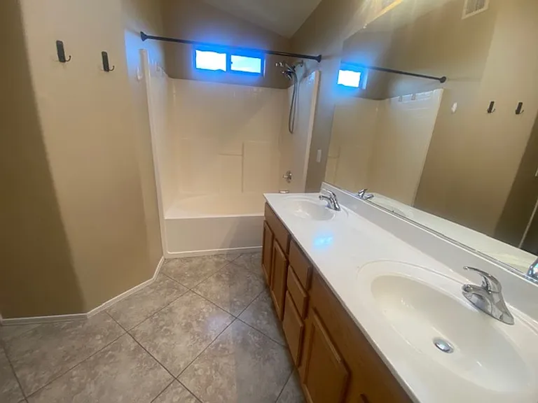 10050 E Carmel Ave — Photo 28