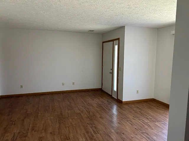 Plymouth Village Apartments — Photo 9
