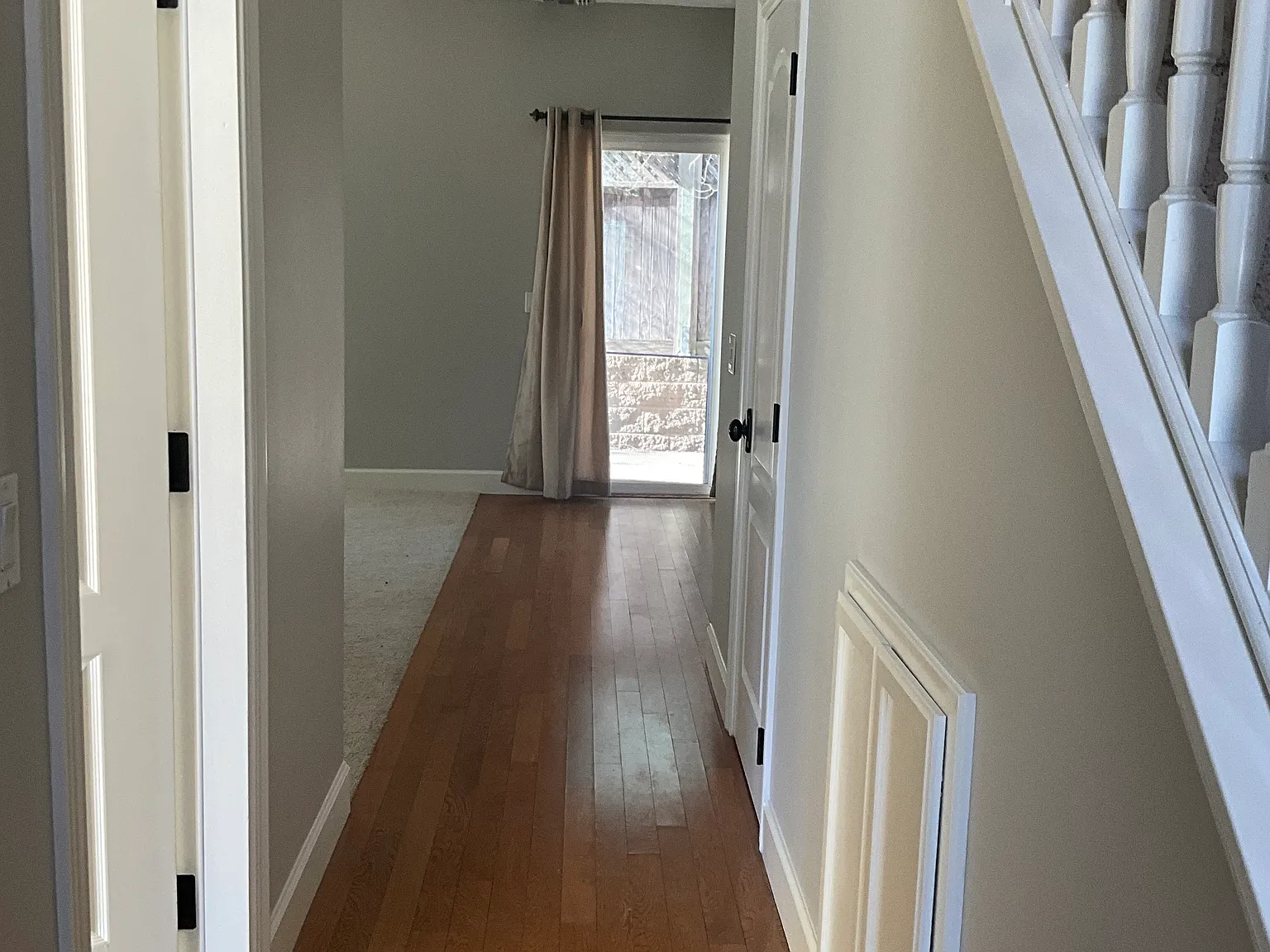 1238 Olive St — Photo 2