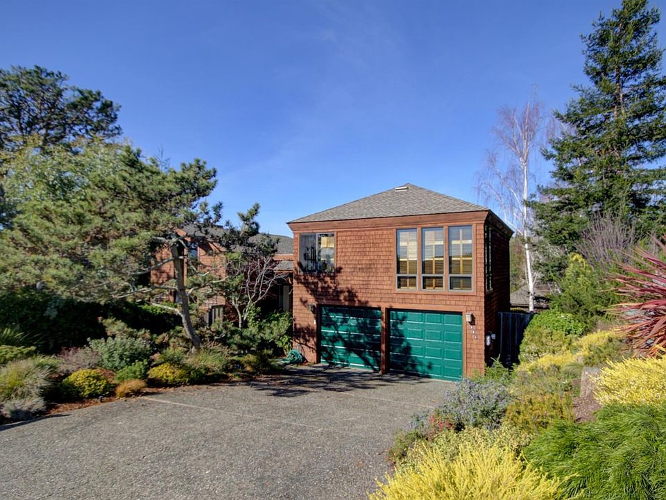 1st image of 321 Blackfield Dr