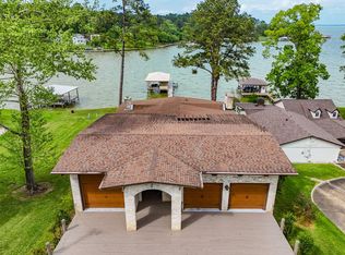 121 Holiday Ln, Coldspring, TX 77331