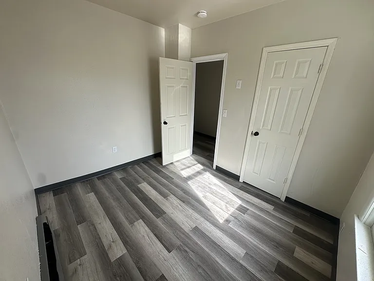 405 S 8th St #5 — Photo 8
