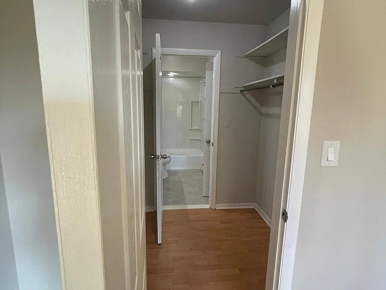 1430 N Evergreen Ave #1 — Photo 9