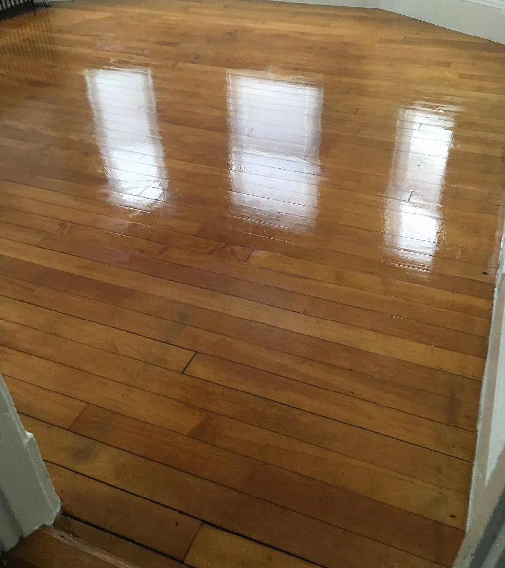 3 bed, 1100 sqft, $2,800 — Photo 1