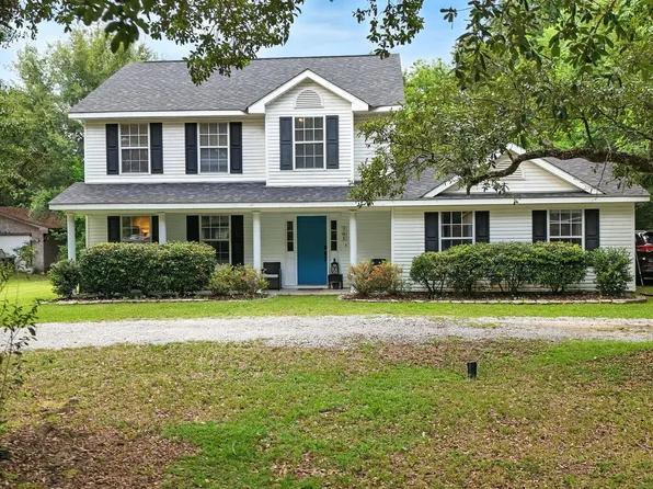 701 Washington St, Bay Saint Louis, MS 39520