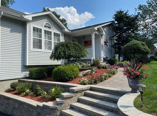 12 Ewald Pl, Stony Pt, NY 10980