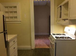 627 E 4th St, Waterloo, IA 50703