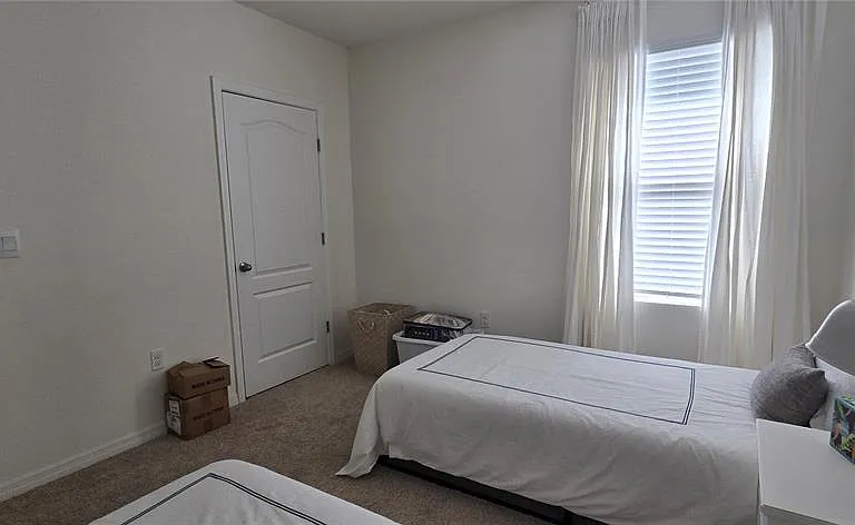 480 Boardwalk Ave — Photo 20