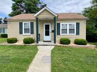 557 Columbia Rd, Petersburg, VA 23803