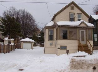 809 Elm St, Hancock, MI 49930