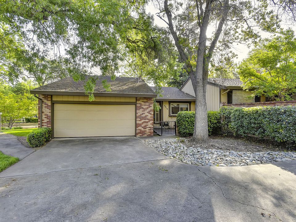 1st image of 6410 Ebano Ct